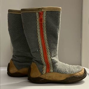 Fleece Sorel boots Size 7